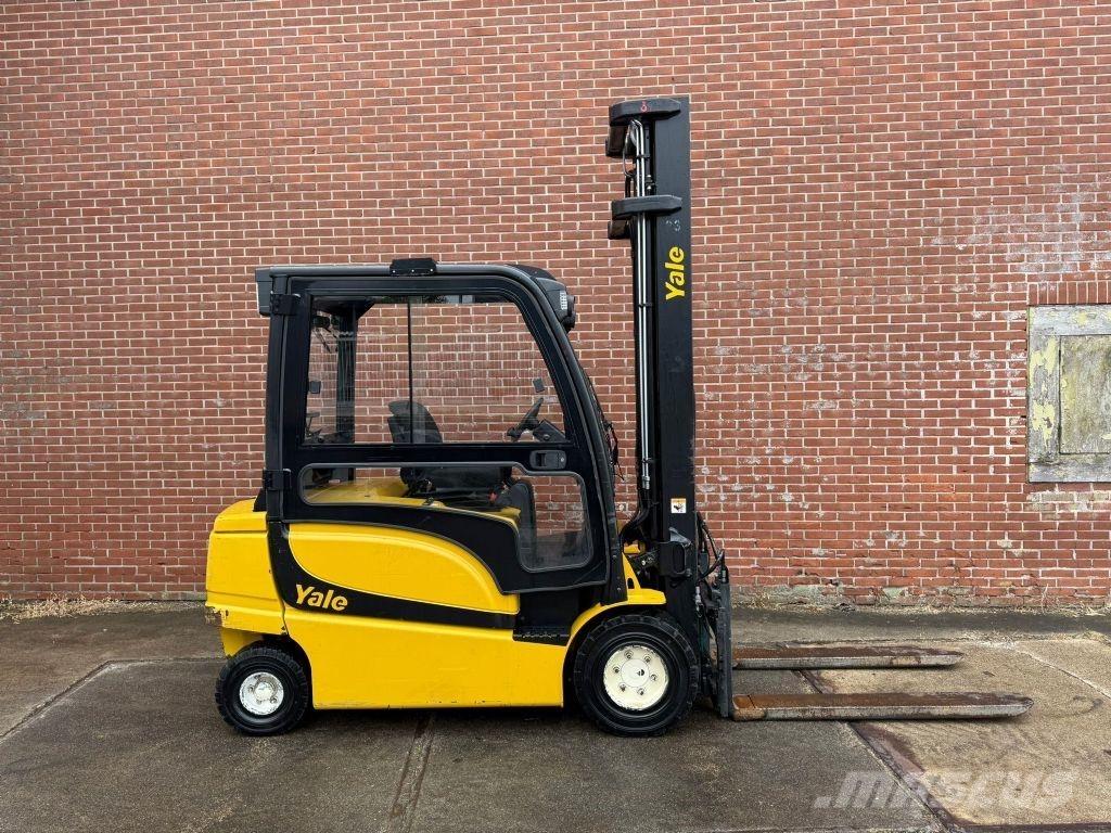 Yale ERP35VL F2945 Електрически вилични кари-повдигачи