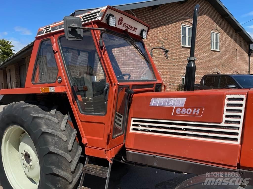 Fiat 680H Трактори
