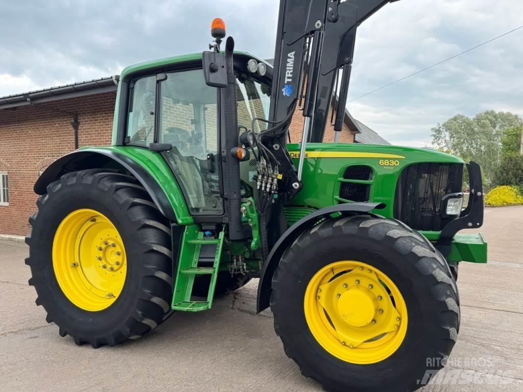 John Deere 6830 Трактори