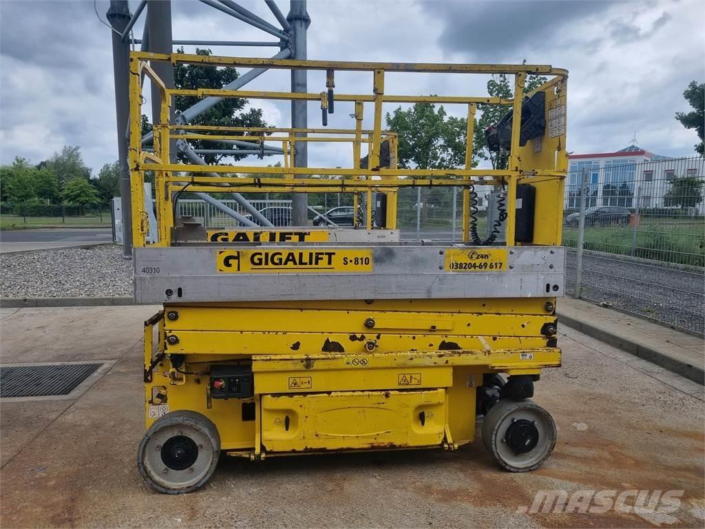 JLG 2030 ES Ножични работни платформи