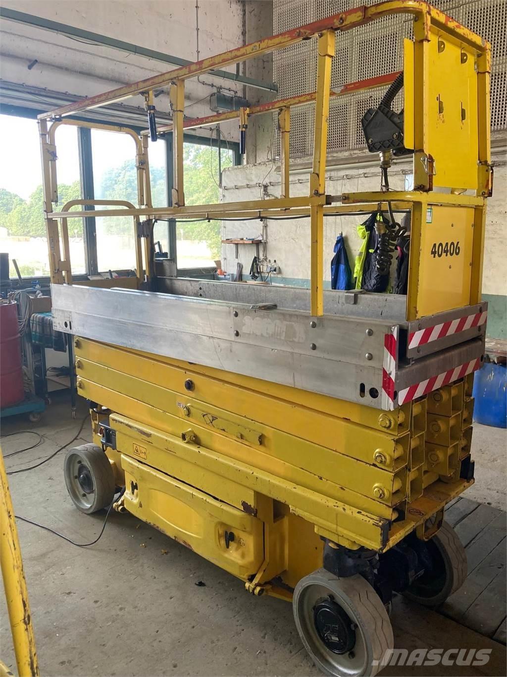JLG 2630 ES Ножични работни платформи