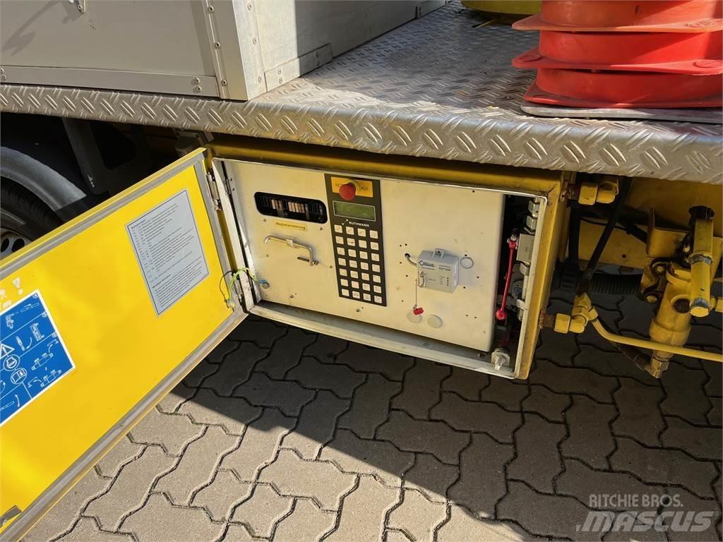 Ruthmann TB 220 Моторизирани платформи с талига