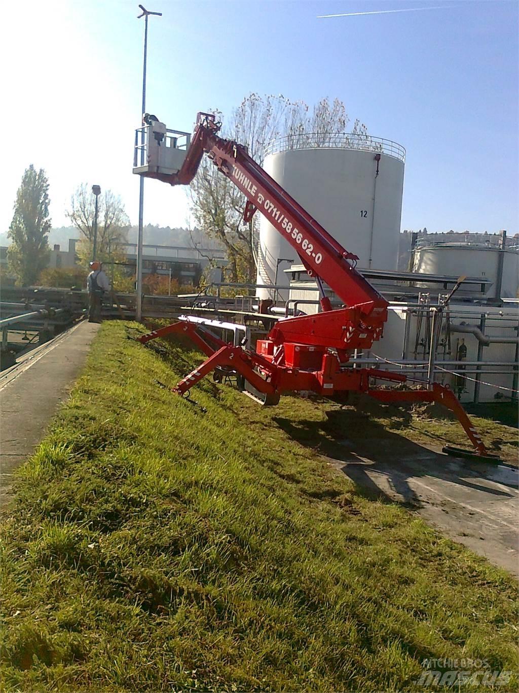 Teupen Leo 30 Компактни самоходни стрелови подемници
