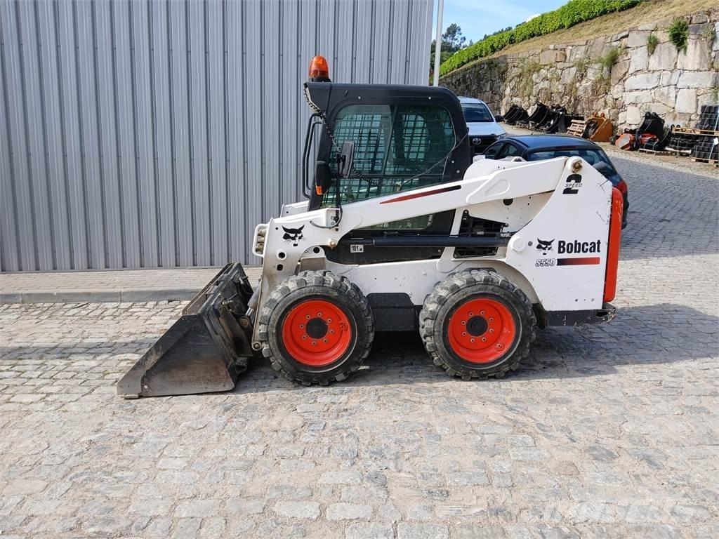 Bobcat S550 Колесни товарачи