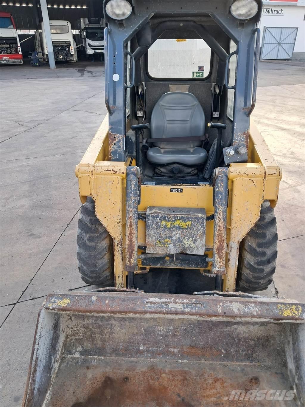 Gehl R105 Колесни товарачи