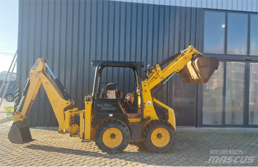 JCB 1CX Товарач със заден ексватор