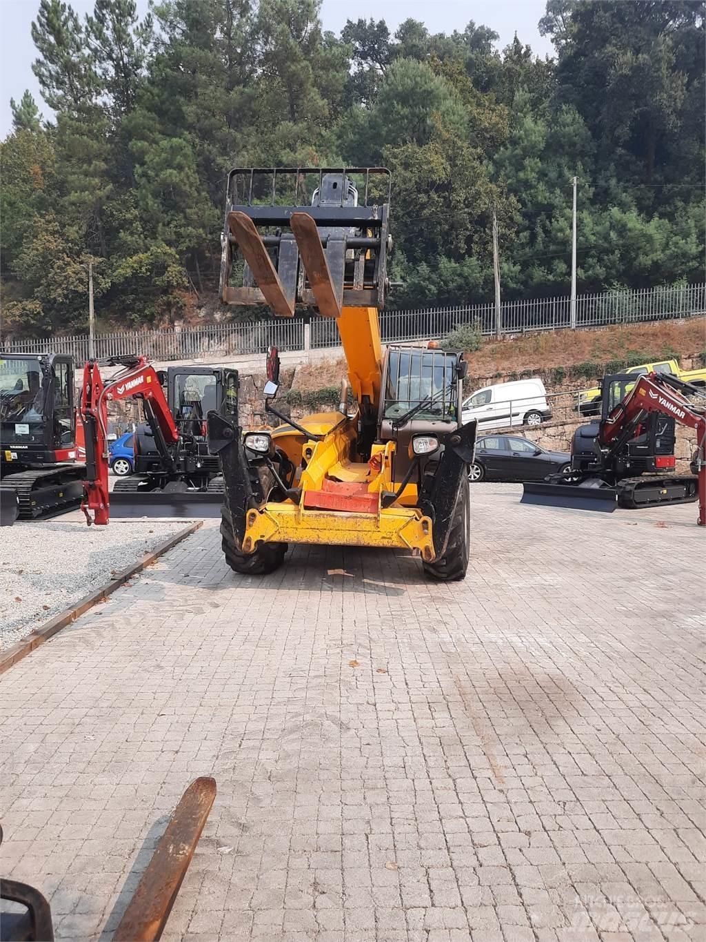 Manitou MT1440 Ретрак/ Високоповдигач с изместване на вилката напред