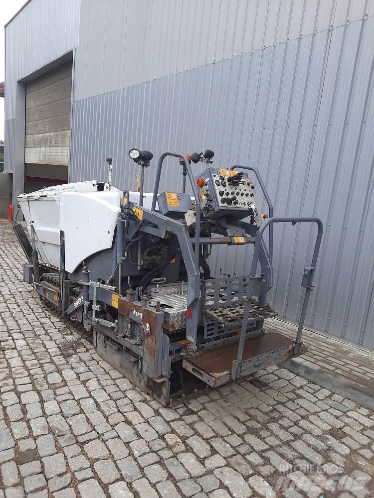 Vögele Super 800 Машини за асфалт
