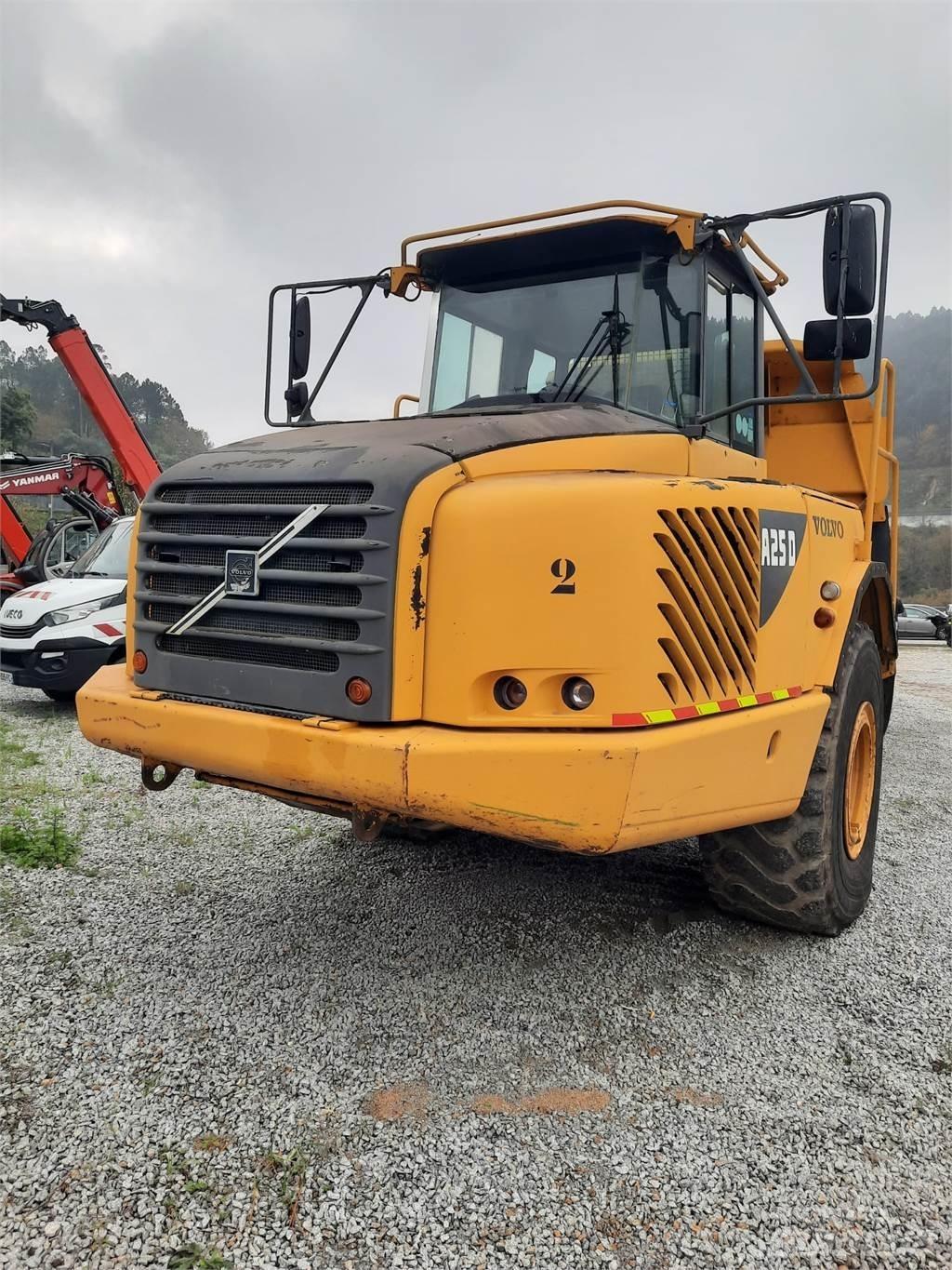Volvo A25D Странични самосвали
