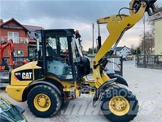 CAT 907H Колесни товарачи