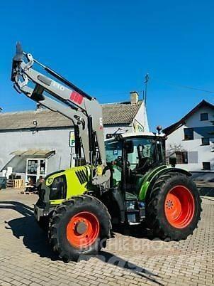 CLAAS ARION 420 Трактори