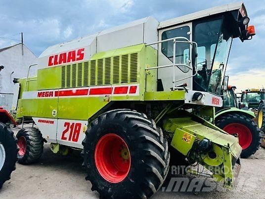 CLAAS MEGA 218 Комбайни