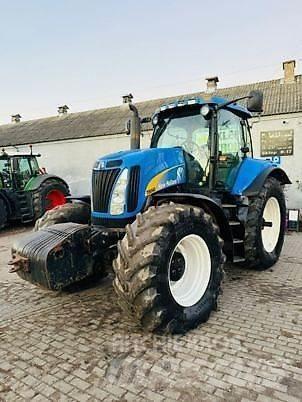 New Holland T8040 Трактори