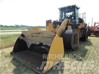 CAT 950k Колесни товарачи