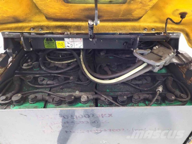 Aisle-Master AM20SHE Високоповдигачи за работа в тесни коридори