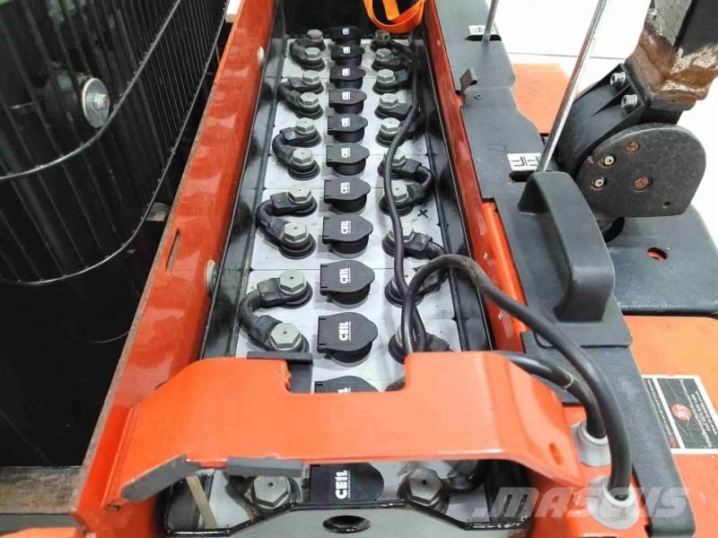 BT LST1350/12 Колички високоповдигачи с теглич