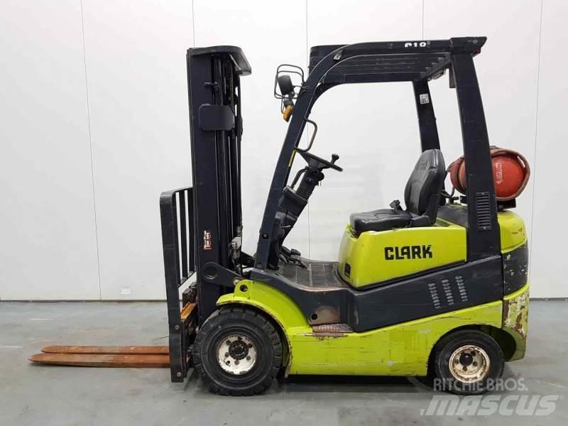 Clark C18L Камиони с АГУ