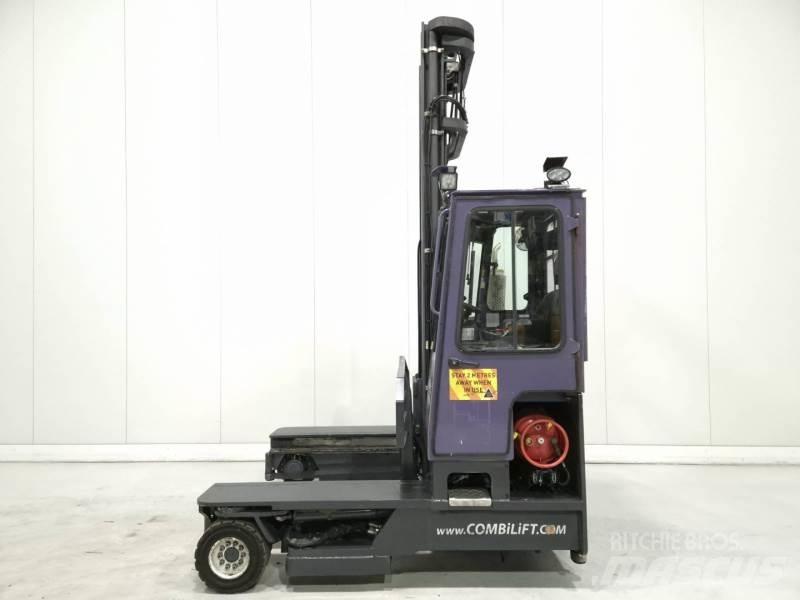 Combilift C4000 Повдигач с движение в 4 посоки