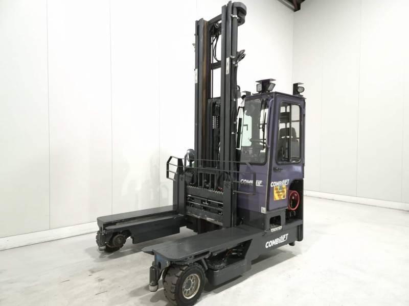 Combilift C4000 Повдигач с движение в 4 посоки