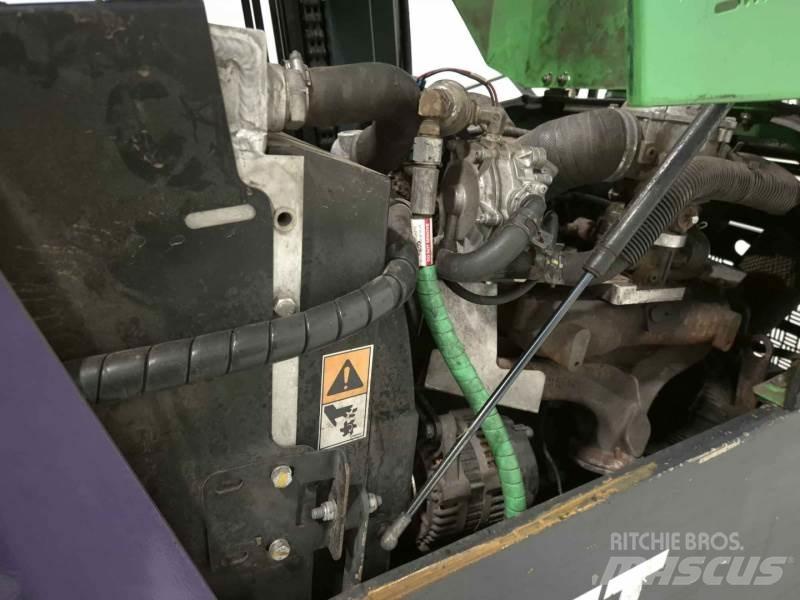 Combilift C4000 Повдигач с движение в 4 посоки