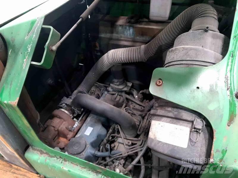 Combilift C5000SL Повдигач с движение в 4 посоки