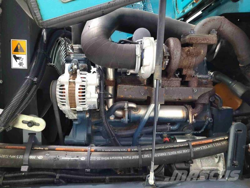 Combilift C6000 Повдигач с движение в 4 посоки