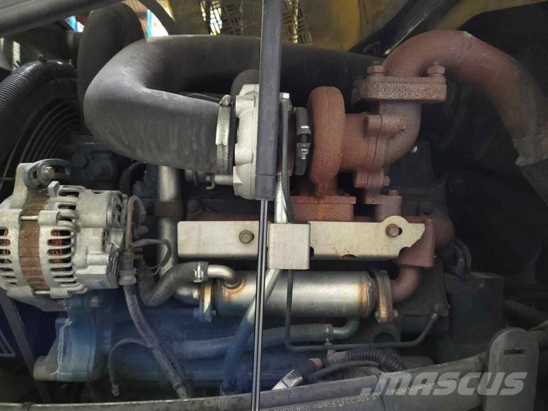 Combilift C7000 Повдигач с движение в 4 посоки