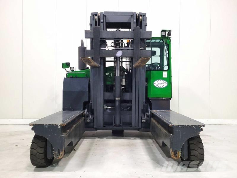 Combilift C8000 GAS Повдигач с движение в 4 посоки