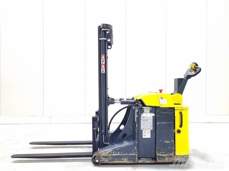 Combilift CS1500 Самоходни товарачи