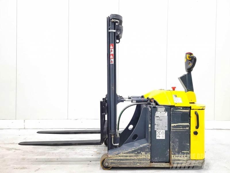 Combilift CS1500 Самоходни товарачи