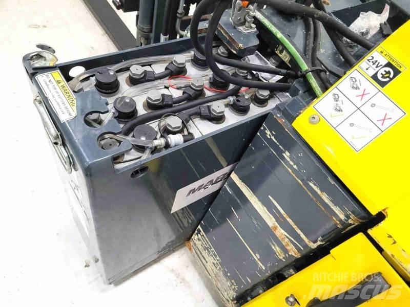 Combilift CS1500 Самоходни товарачи