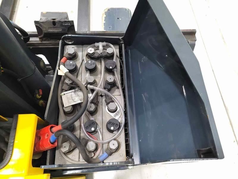 Combilift WR4 Повдигач с движение в 4 посоки
