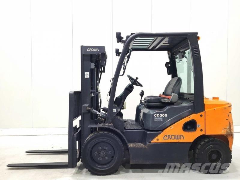 Doosan D30S-07 Дизелови камиони