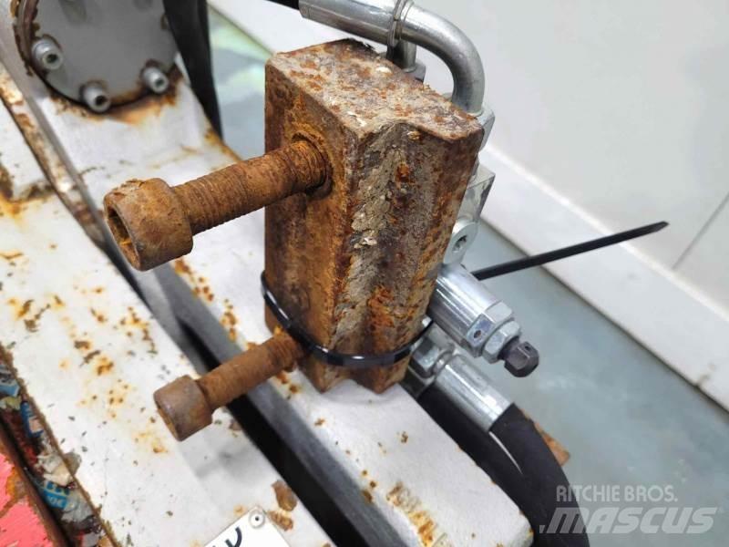 Durwen DUZ 35 Вилки