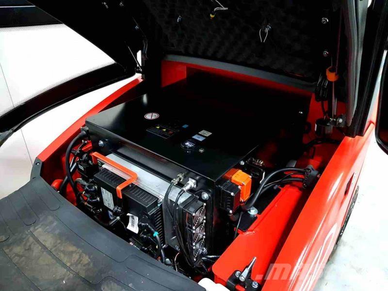 EP EFL253B 205 FC RENTAL Електрически вилични кари-повдигачи