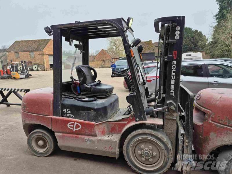EP EFL352 410 HC Електрически вилични кари-повдигачи