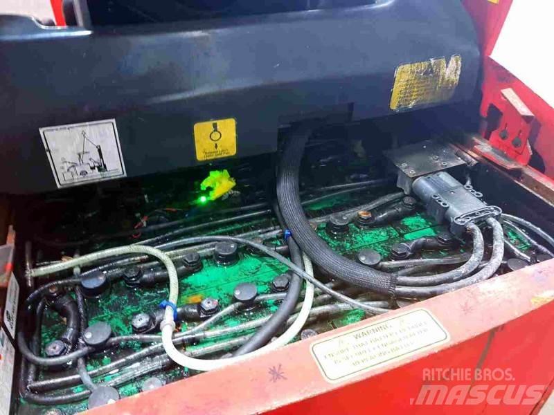 Flexi AC 1200 Високоповдигачи за работа в тесни коридори