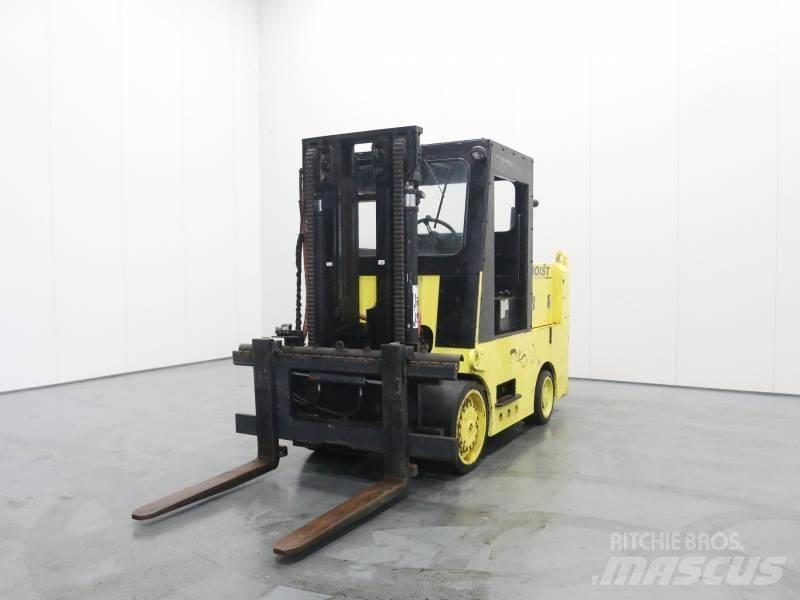 Hoist FKS9 Дизелови камиони