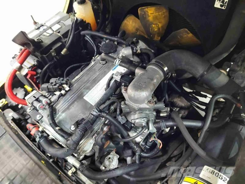 Hyster H2.0FT Камиони с АГУ