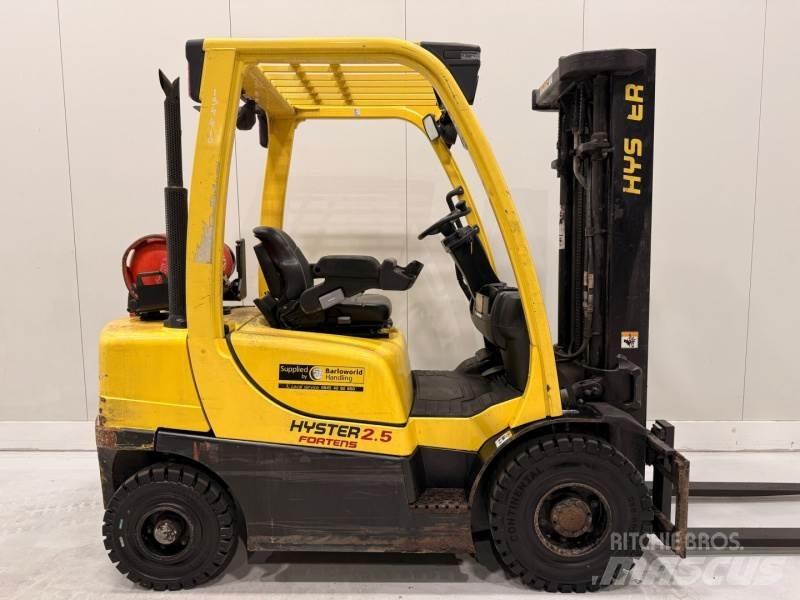 Hyster H2.5FT Камиони с АГУ