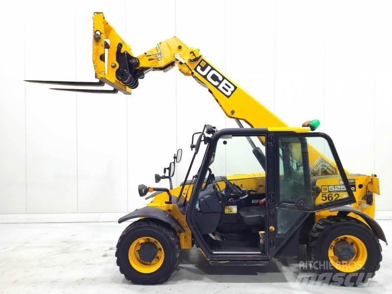 JCB 525-60T4 Телескопични товарачи