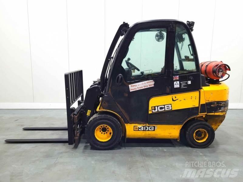 JCB TLT30G Телескопични товарачи