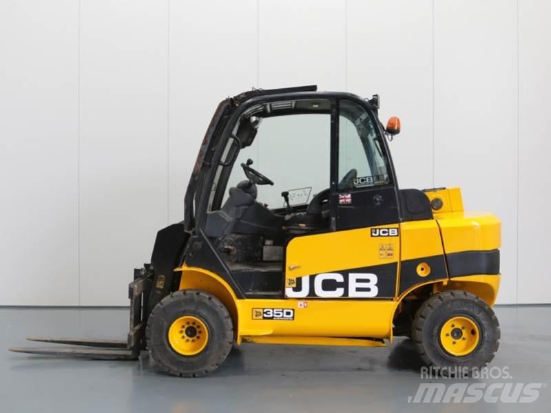 JCB TLT35D 4X4 Телескопични товарачи