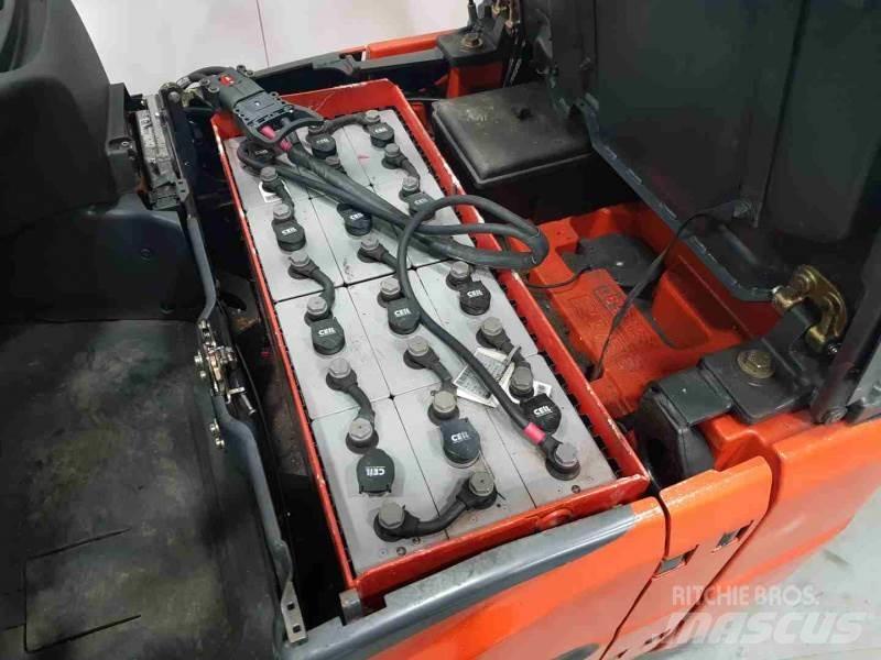 Linde E12-02 Вилични кари-повдигачи - други