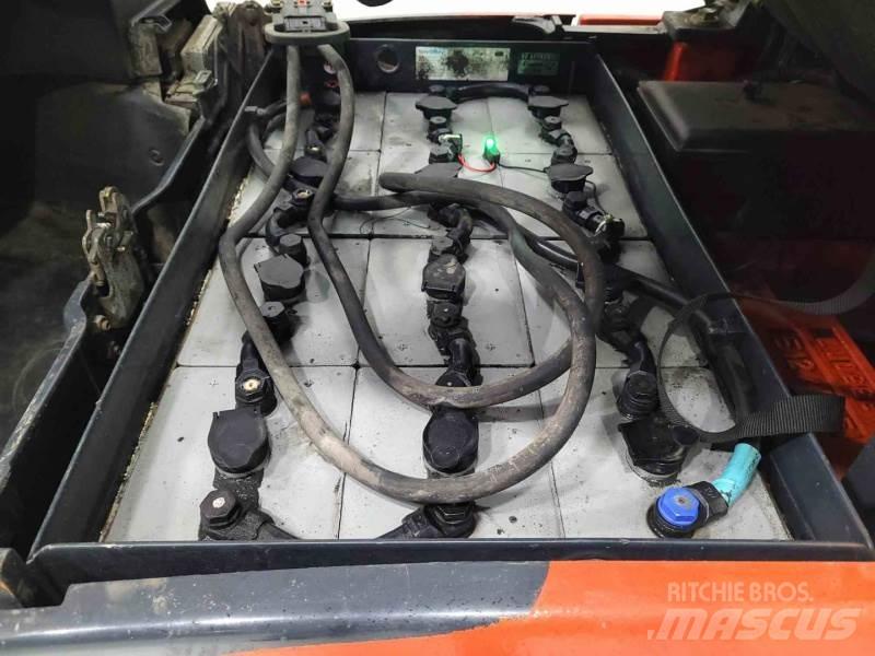 Linde E15-02 Вилични кари-повдигачи - други