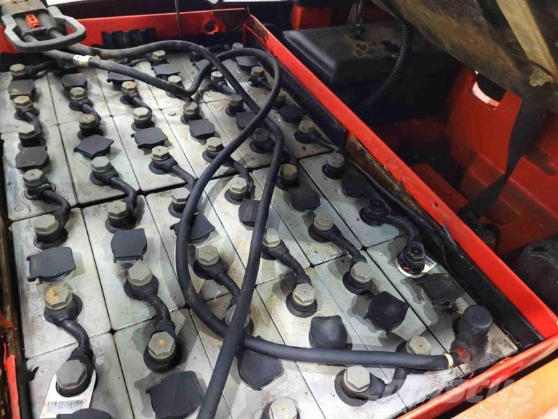 Linde E16C-02 Вилични кари-повдигачи - други