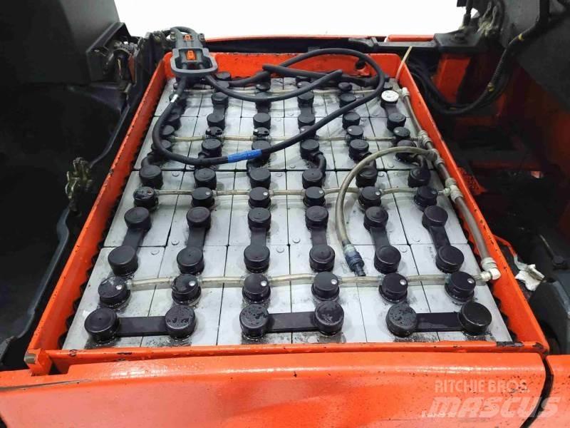 Linde E16PH Електрически вилични кари-повдигачи