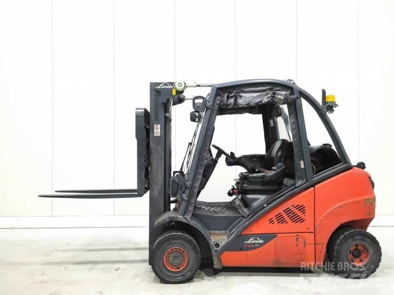 Linde H25T-02 Камиони с АГУ