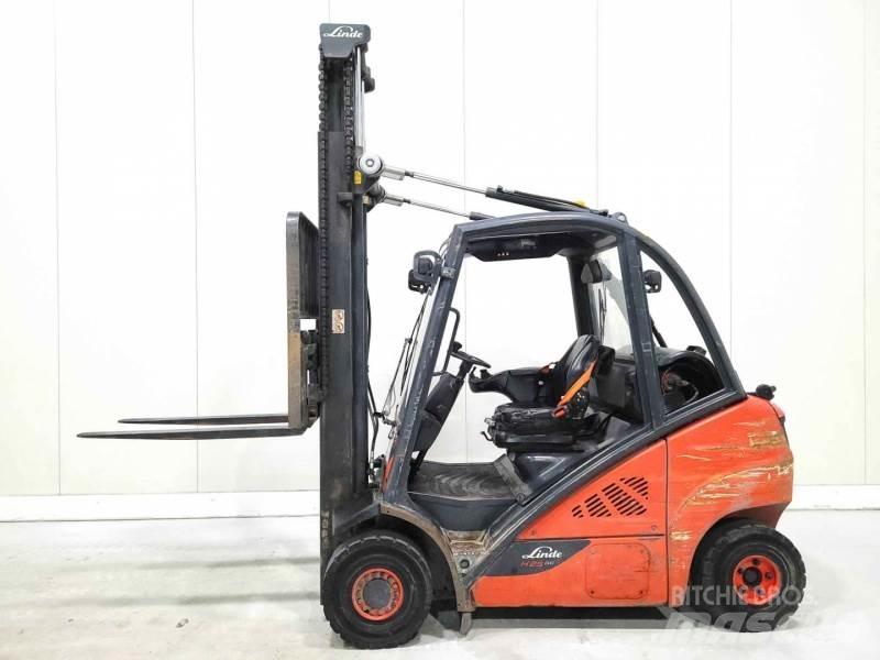 Linde H25T-02 Камиони с АГУ