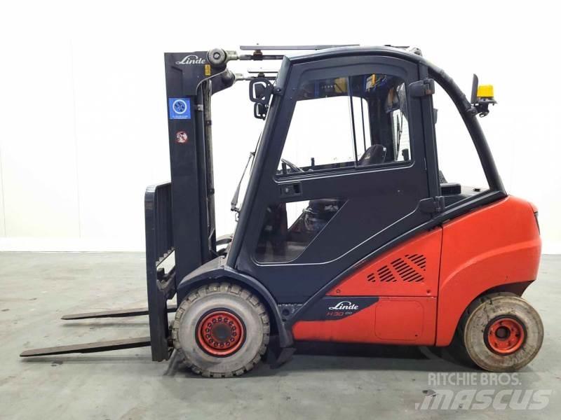 Linde H30D-02 393 Дизелови камиони